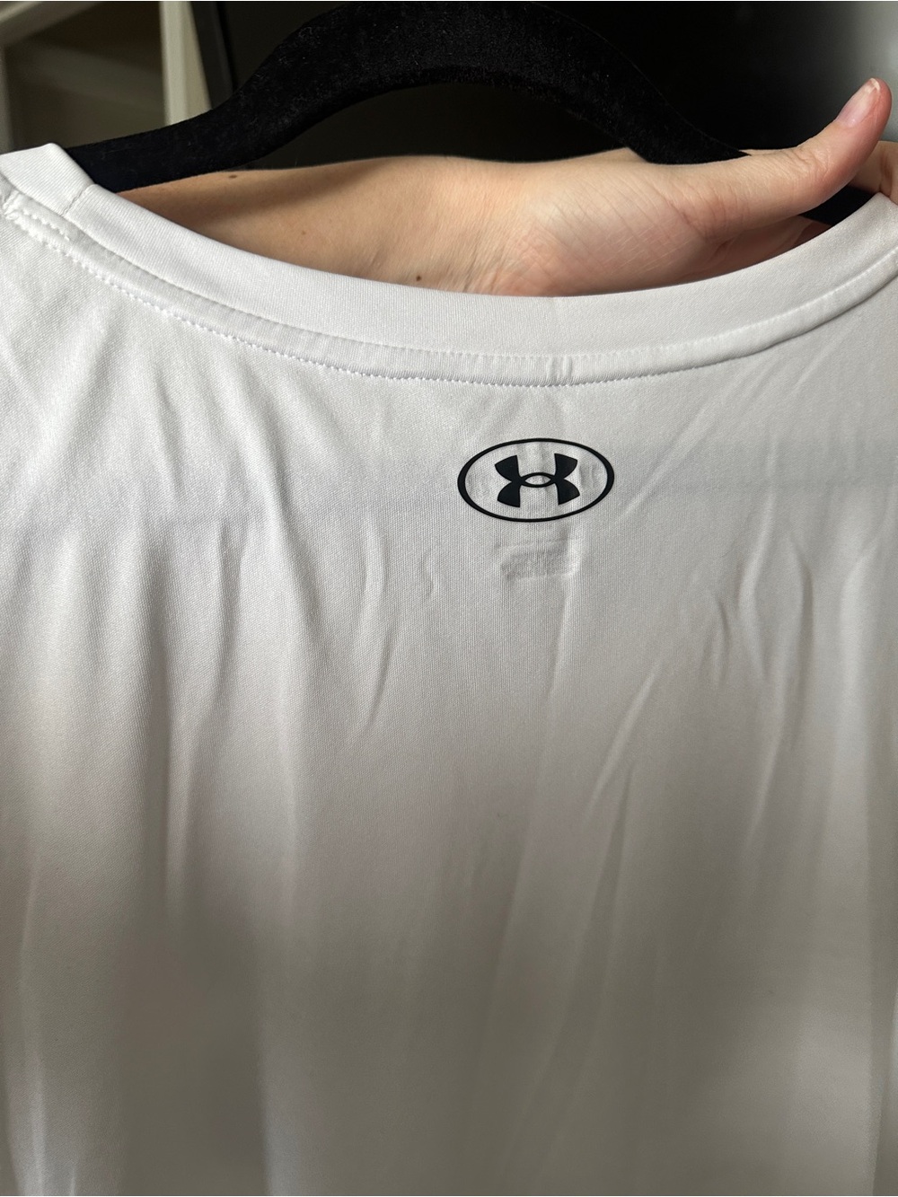 Under Armour women’s White Performance Logo T-Shirt - Picture 4 of 4